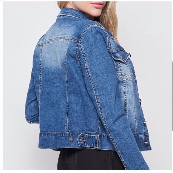 LAST ONE: Retro chic jean jacket - Picture 4 of 7